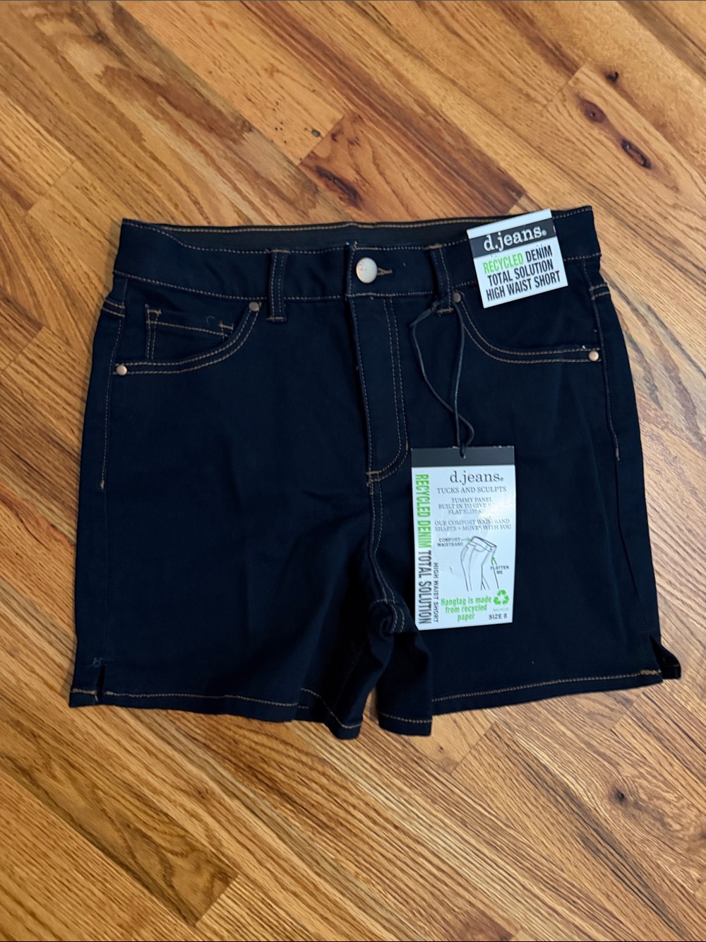 d. jeans High Waist Dark Denim Shorts Stretch Waist size 8 NWT